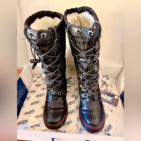Pajar Grip Black and Red Snow Boots like new - Picture 2 of 9